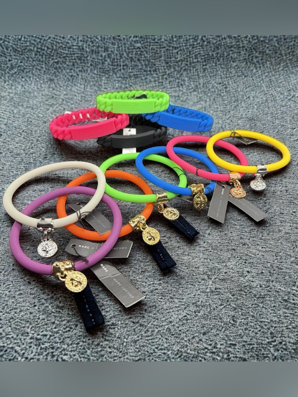 🩷🧡💚💛MARC BY MARC JACOBS🩷🧡💚💛Assorted Colors Silicone Bracelets/PICK ONE/NWT